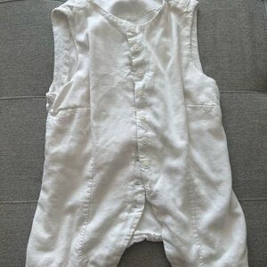 Abercrombie & Fitch White Sleeveless Top